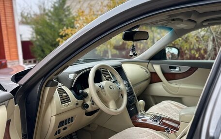 Infiniti FX II, 2011 год, 1 750 000 рублей, 2 фотография