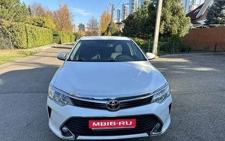 Toyota Camry, 2016 год, 1 600 000 рублей, 5 фотография