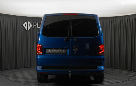 Volkswagen Caravelle T6 рестайлинг, 2020 год, 5 800 000 рублей, 6 фотография