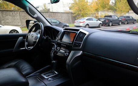 Toyota Land Cruiser 200, 2012 год, 4 730 000 рублей, 9 фотография