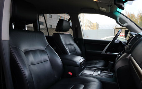 Toyota Land Cruiser 200, 2012 год, 4 730 000 рублей, 10 фотография