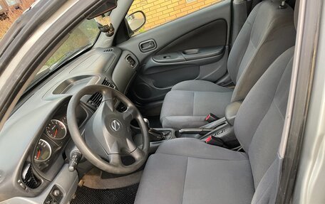 Nissan Almera, 2005 год, 300 000 рублей, 3 фотография