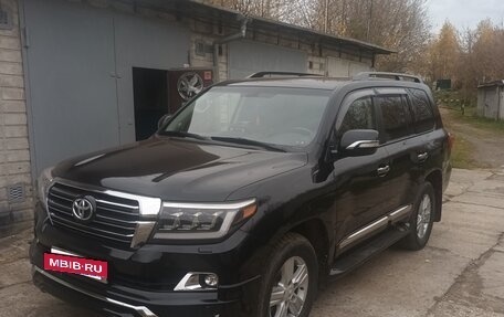 Toyota Land Cruiser 200, 2013 год, 4 550 000 рублей, 5 фотография