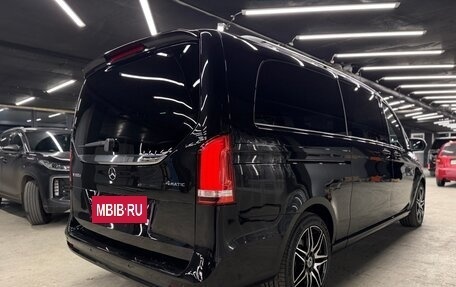 Mercedes-Benz V-Класс, 2024 год, 14 600 000 рублей, 4 фотография