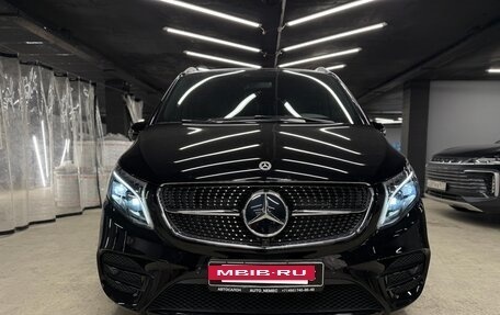 Mercedes-Benz V-Класс, 2024 год, 14 600 000 рублей, 2 фотография