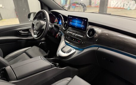 Mercedes-Benz V-Класс, 2024 год, 14 600 000 рублей, 18 фотография