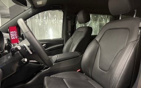 Mercedes-Benz V-Класс, 2024 год, 14 600 000 рублей, 17 фотография