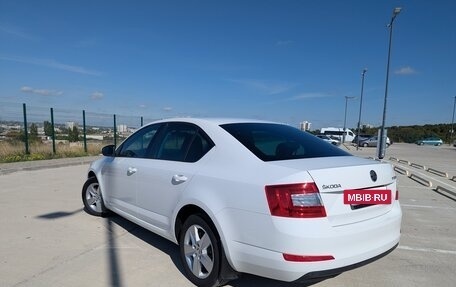 Skoda Octavia, 2015 год, 2 000 000 рублей, 2 фотография