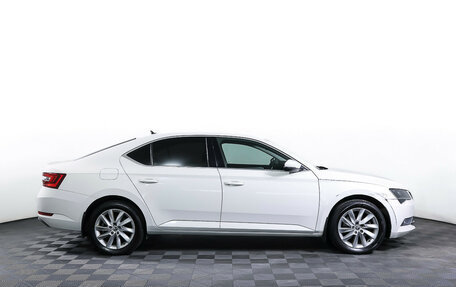 Skoda Superb III рестайлинг, 2017 год, 1 849 000 рублей, 4 фотография