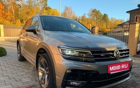 Volkswagen Tiguan II, 2018 год, 2 380 000 рублей, 7 фотография
