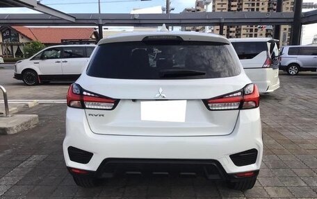 Mitsubishi RVR III рестайлинг, 2022 год, 1 529 000 рублей, 6 фотография