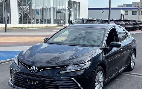 Toyota Camry, 2022 год, 2 300 000 рублей, 3 фотография