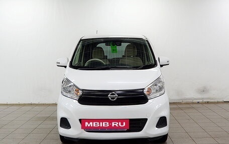 Nissan Dayz I рестайлинг, 2017 год, 860 000 рублей, 6 фотография