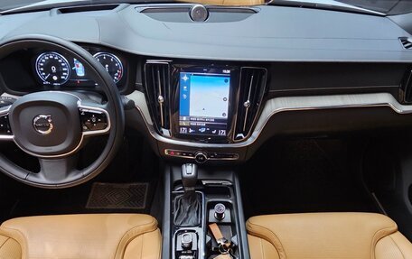 Volvo S60 III, 2020 год, 1 999 003 рублей, 8 фотография