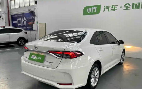 Toyota Corolla, 2021 год, 1 390 000 рублей, 6 фотография