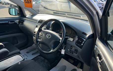 Toyota Ipsum II, 2003 год, 1 229 000 рублей, 10 фотография