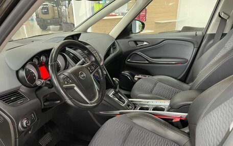 Opel Zafira C рестайлинг, 2013 год, 1 200 000 рублей, 9 фотография