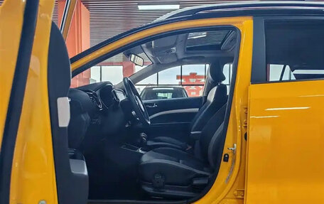 KIA Stonic, 2021 год, 1 200 000 рублей, 8 фотография