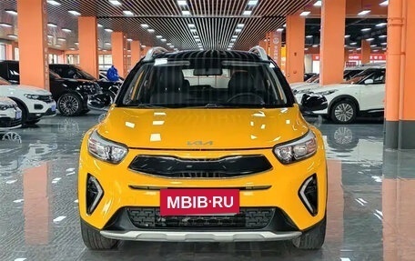 KIA Stonic, 2021 год, 1 200 000 рублей, 4 фотография