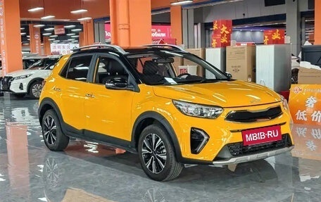 KIA Stonic, 2021 год, 1 200 000 рублей, 2 фотография