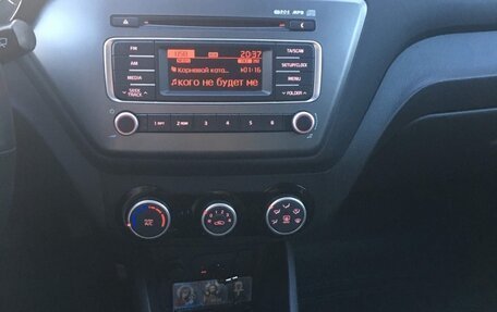 KIA Rio III рестайлинг, 2017 год, 1 300 000 рублей, 3 фотография