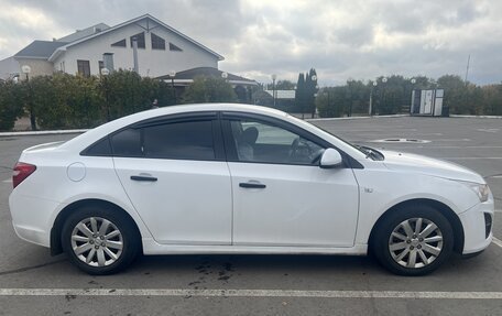 Chevrolet Cruze II, 2013 год, 567 000 рублей, 4 фотография