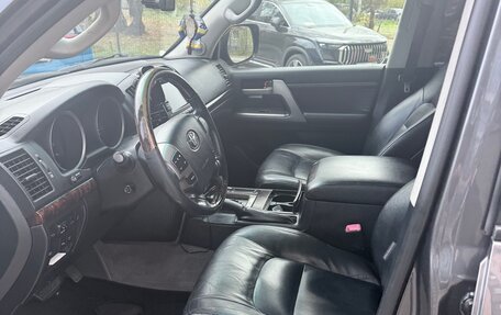 Toyota Land Cruiser 200, 2011 год, 3 300 000 рублей, 5 фотография