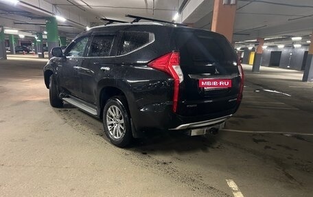Mitsubishi Pajero Sport III рестайлинг, 2018 год, 2 750 000 рублей, 4 фотография