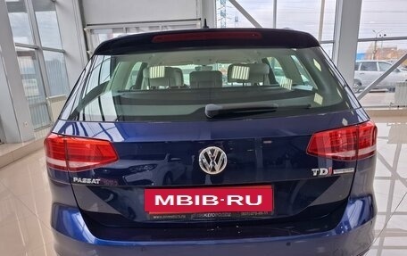 Volkswagen Passat B8 рестайлинг, 2018 год, 1 549 000 рублей, 8 фотография