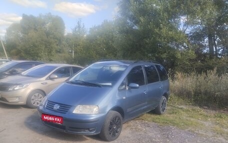 Volkswagen Sharan I рестайлинг, 2002 год, 450 000 рублей, 2 фотография
