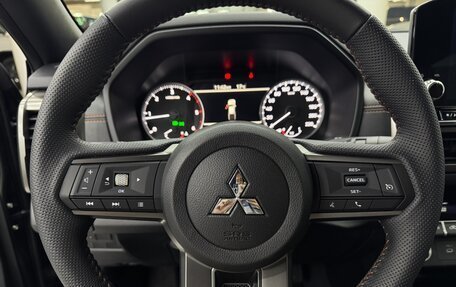 Mitsubishi L200, 2025 год, 5 350 000 рублей, 10 фотография