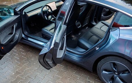 Tesla Model 3 I, 2019 год, 2 650 000 рублей, 3 фотография