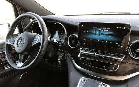 Mercedes-Benz V-Класс, 2020 год, 7 090 000 рублей, 16 фотография