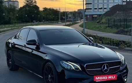 Mercedes-Benz E-Класс, 2018 год, 2 055 000 рублей, 3 фотография