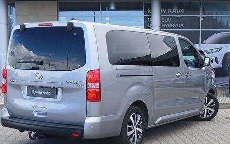 Toyota ProAce II, 2021 год, 3 100 000 рублей, 5 фотография