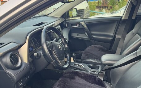 Toyota RAV4, 2013 год, 1 850 000 рублей, 3 фотография