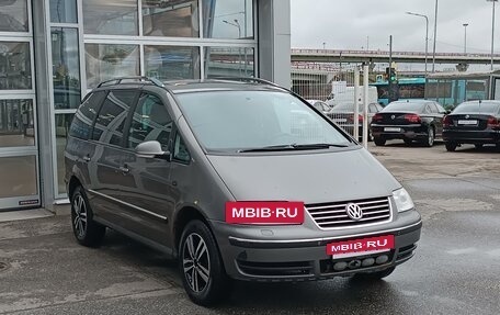 Volkswagen Sharan I рестайлинг, 2008 год, 499 000 рублей, 3 фотография