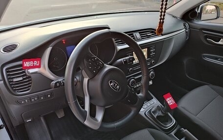 KIA Rio IV, 2020 год, 1 700 000 рублей, 2 фотография