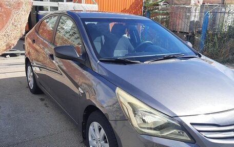 Hyundai Solaris II рестайлинг, 2014 год, 970 000 рублей, 2 фотография