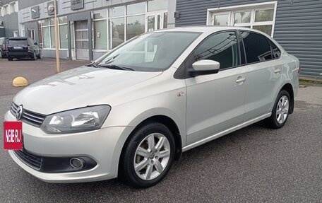 Volkswagen Polo VI (EU Market), 2013 год, 780 000 рублей, 2 фотография