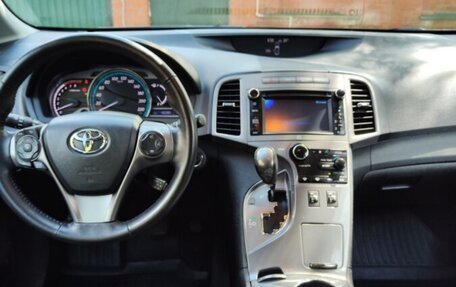 Toyota Venza I, 2013 год, 2 950 000 рублей, 2 фотография