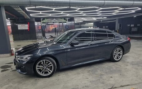 BMW 7 серия, 2018 год, 3 600 000 рублей, 2 фотография