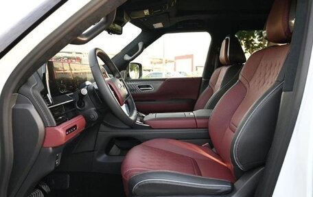 Infiniti QX80, 2025 год, 17 990 000 рублей, 3 фотография