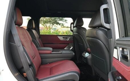 Infiniti QX80, 2025 год, 17 990 000 рублей, 2 фотография