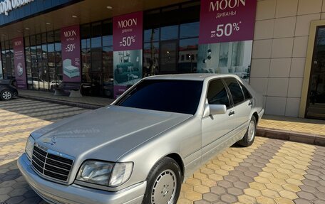 Mercedes-Benz S-Класс, 1994 год, 750 000 рублей, 1 фотография