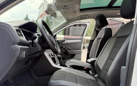 Volkswagen T-Roc I, 2021 год, 1 587 000 рублей, 7 фотография