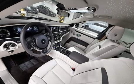 Rolls-Royce Ghost Series II рестайлинг, 2025 год, 58 500 000 рублей, 13 фотография