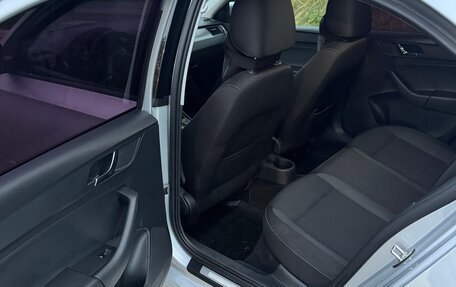 Skoda Rapid I, 2014 год, 890 000 рублей, 12 фотография