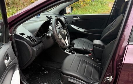 Hyundai Solaris II рестайлинг, 2012 год, 660 000 рублей, 5 фотография