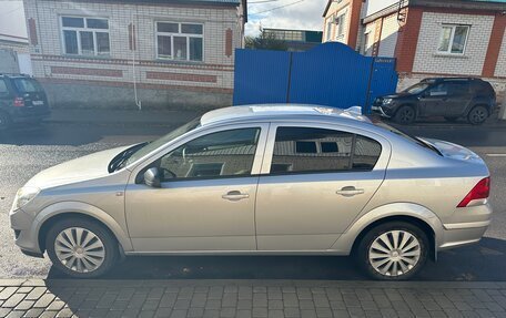 Opel Astra H, 2011 год, 635 000 рублей, 6 фотография